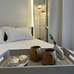 Luxury 70m2 With 2 Bedrooms ,balcony And Jacuzzi , Downtown *