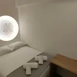 Luxury 70m2 With 2 Bedrooms ,balcony And Jacuzzi , Downtown Apartment Thessaloniki