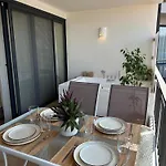 Luxury 70m2 With 2 Bedrooms ,balcony And Jacuzzi , Downtown Apartment *