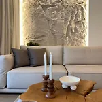 Apartment Luxury 70m2 With 2 Bedrooms ,balcony And Jacuzzi , Downtown Thessaloniki