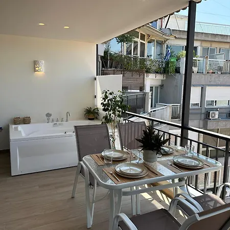 Διαμέρισμα Luxury 70m2 With 2 Bedrooms ,balcony And Jacuzzi , Downtown