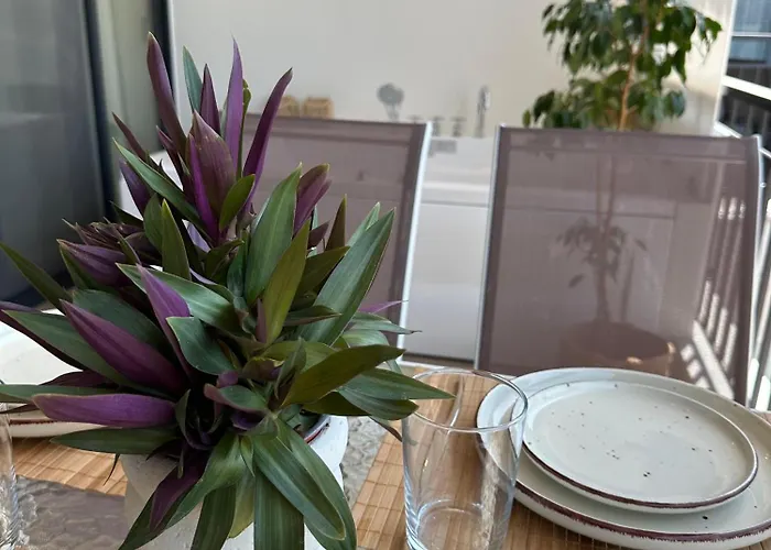 아파트 Luxury 70m2 With 2 Bedrooms ,balcony And Jacuzzi , Downtown 테살로니키