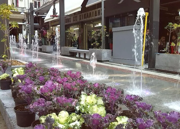 Luxury 70m2 With 2 Bedrooms ,balcony And Jacuzzi , Downtown * 테살로니키